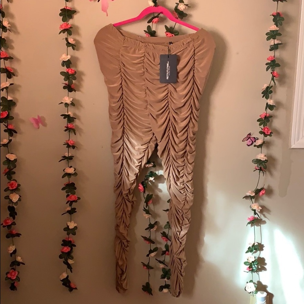 RUCHED LEGGINGS